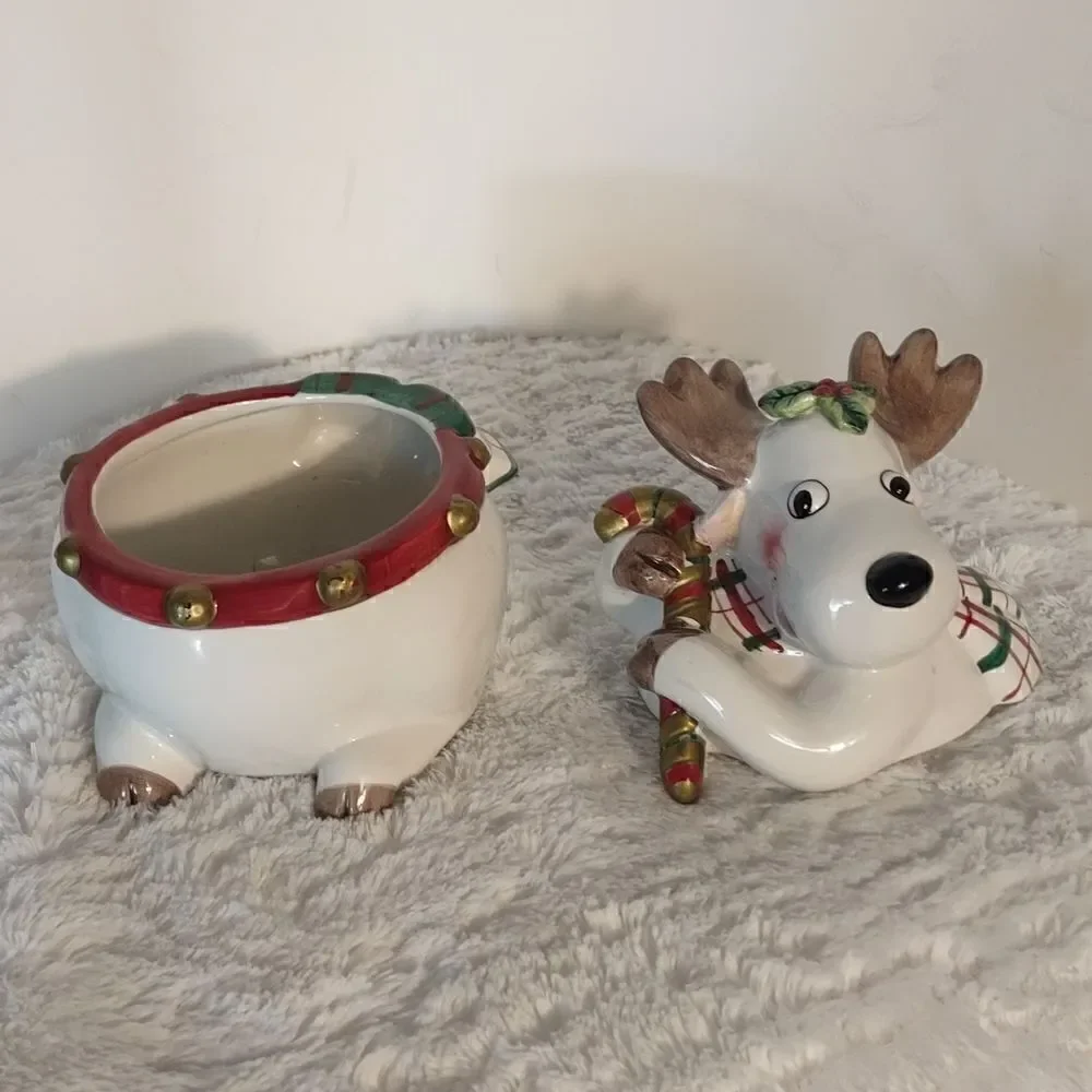 Fitz and Floyd this ceramic